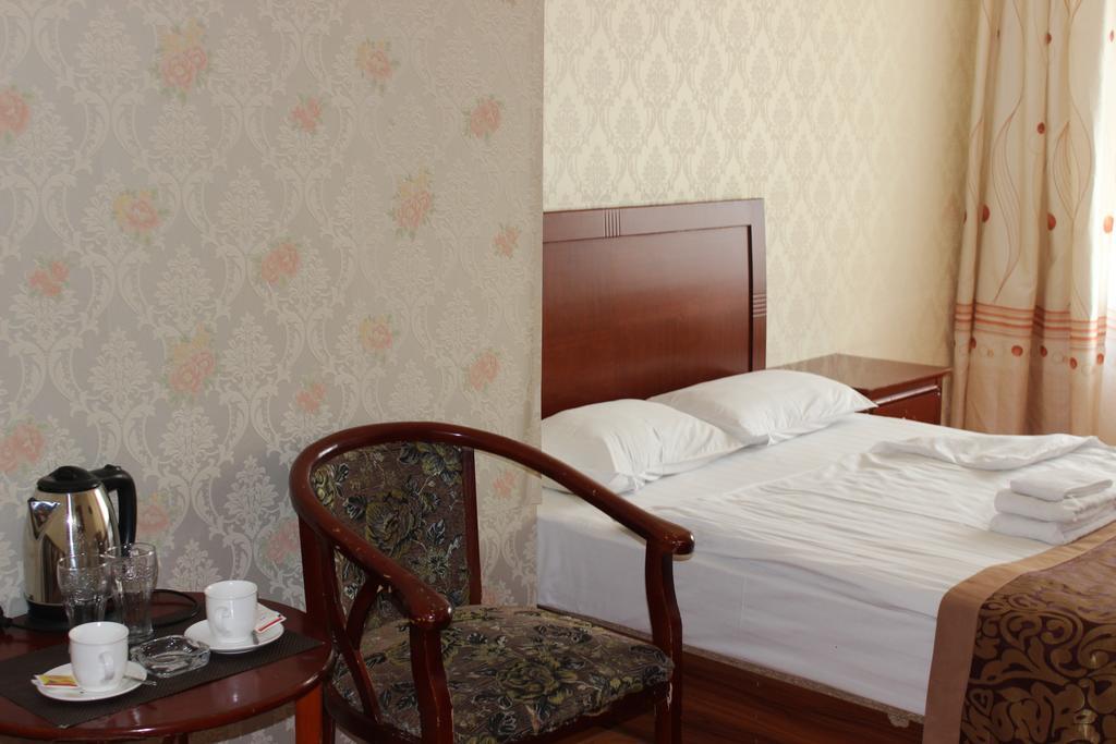 Toto Hotel Ulaanbaatar Quarto foto