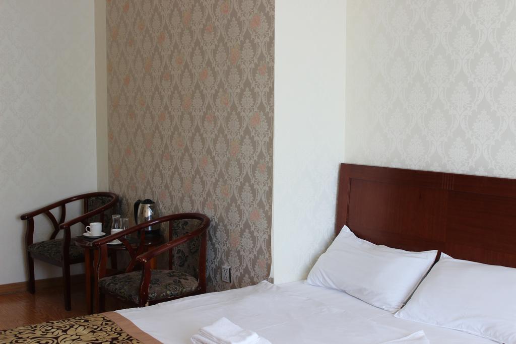 Toto Hotel Ulaanbaatar Quarto foto